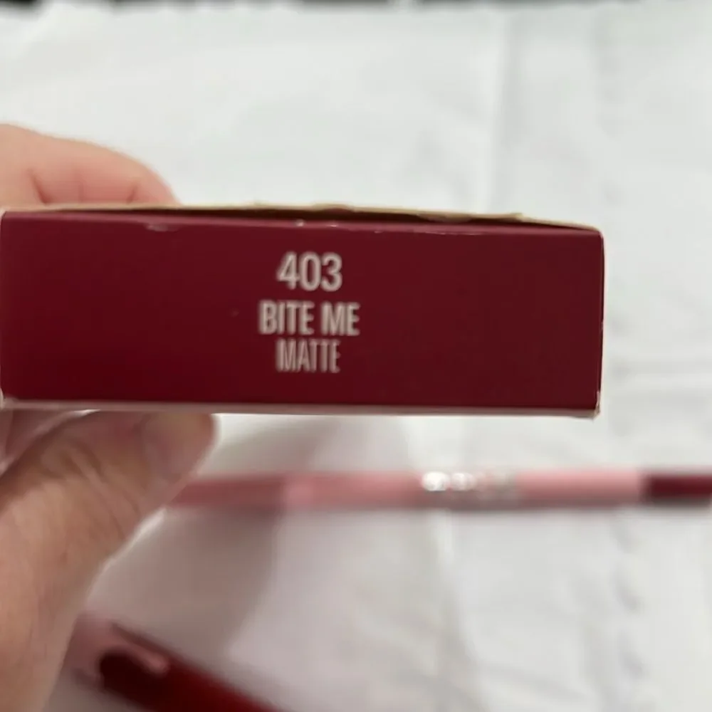 Kylie Jenner Matte Liquidd Lipstick and Lip Liner in Bite Me NWT in box